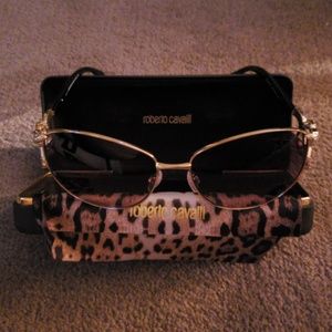 RC897s Hatsya Robert Cavalli Women Sunglasses